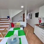 A Caminho Da Ilha Apartment *