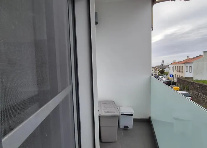 A Caminho Da Ilha * 蓬塔德尔加达